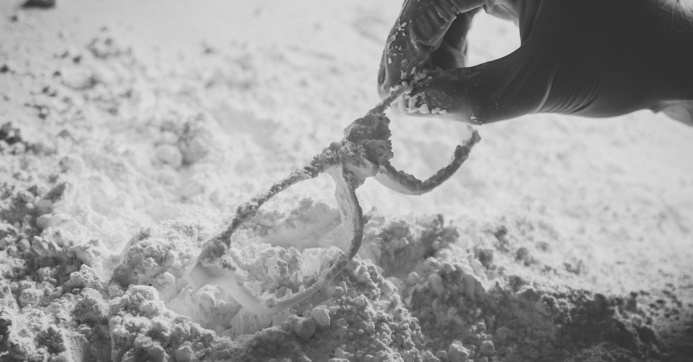 Alle Nachhaltigen Brillen fangen als Rohling zum abklopfen an, eine HEADRIX frisch aus dem 3D-Druck.